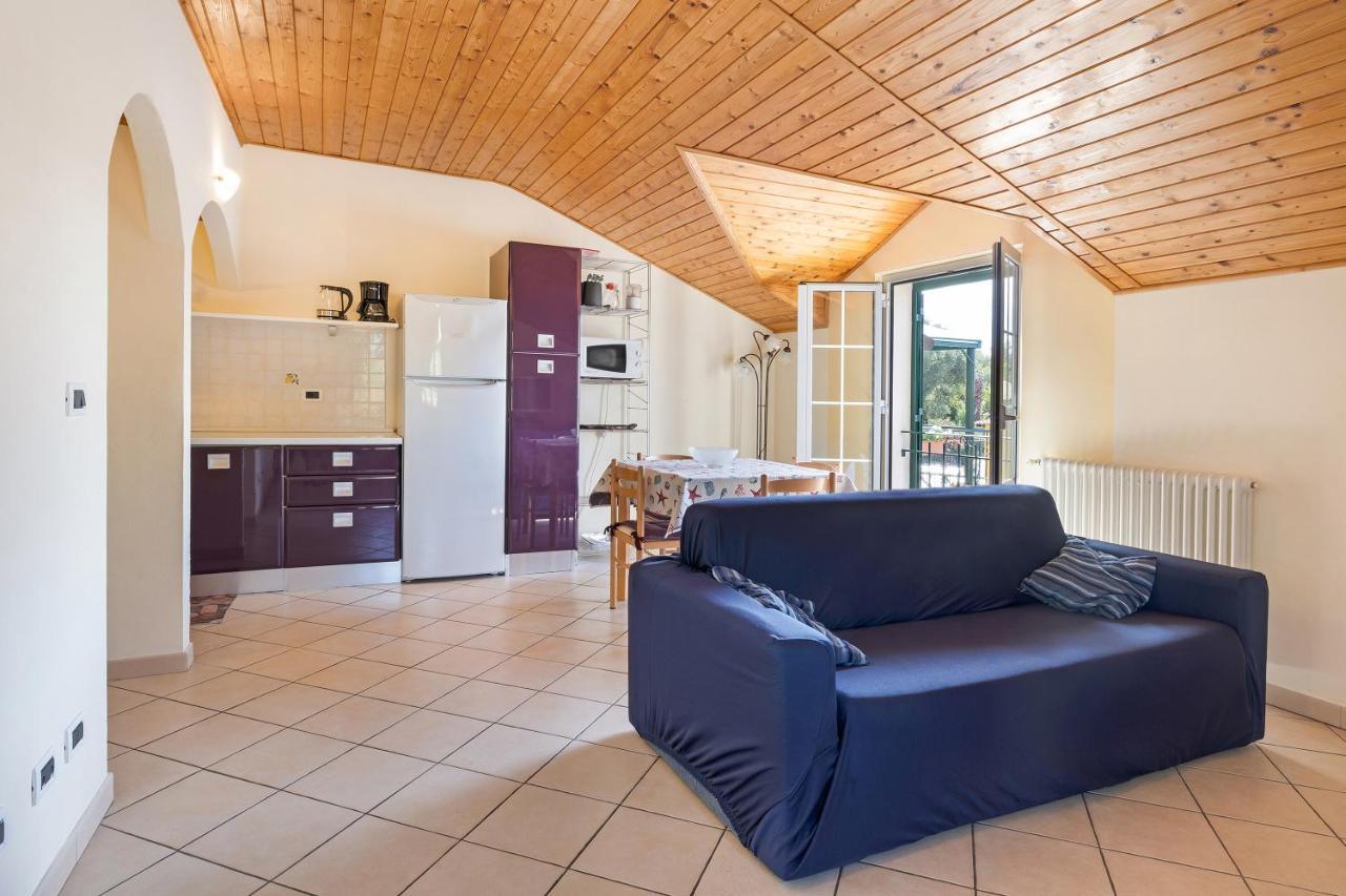 La Casa Di Lady Leilighet Ceriale Eksteriør bilde