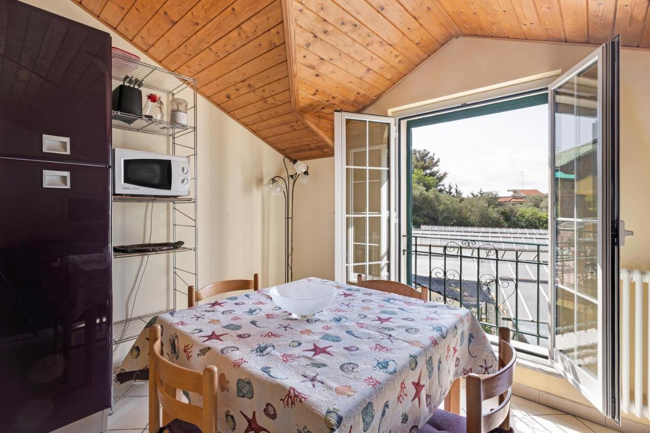 La Casa Di Lady Leilighet Ceriale Eksteriør bilde